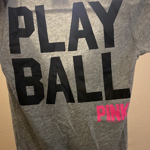 CHICAGO WHITE SOX TSHIRT! From VICTORIAS SECRET PINK! Size: XS. - Picture 5 of 5